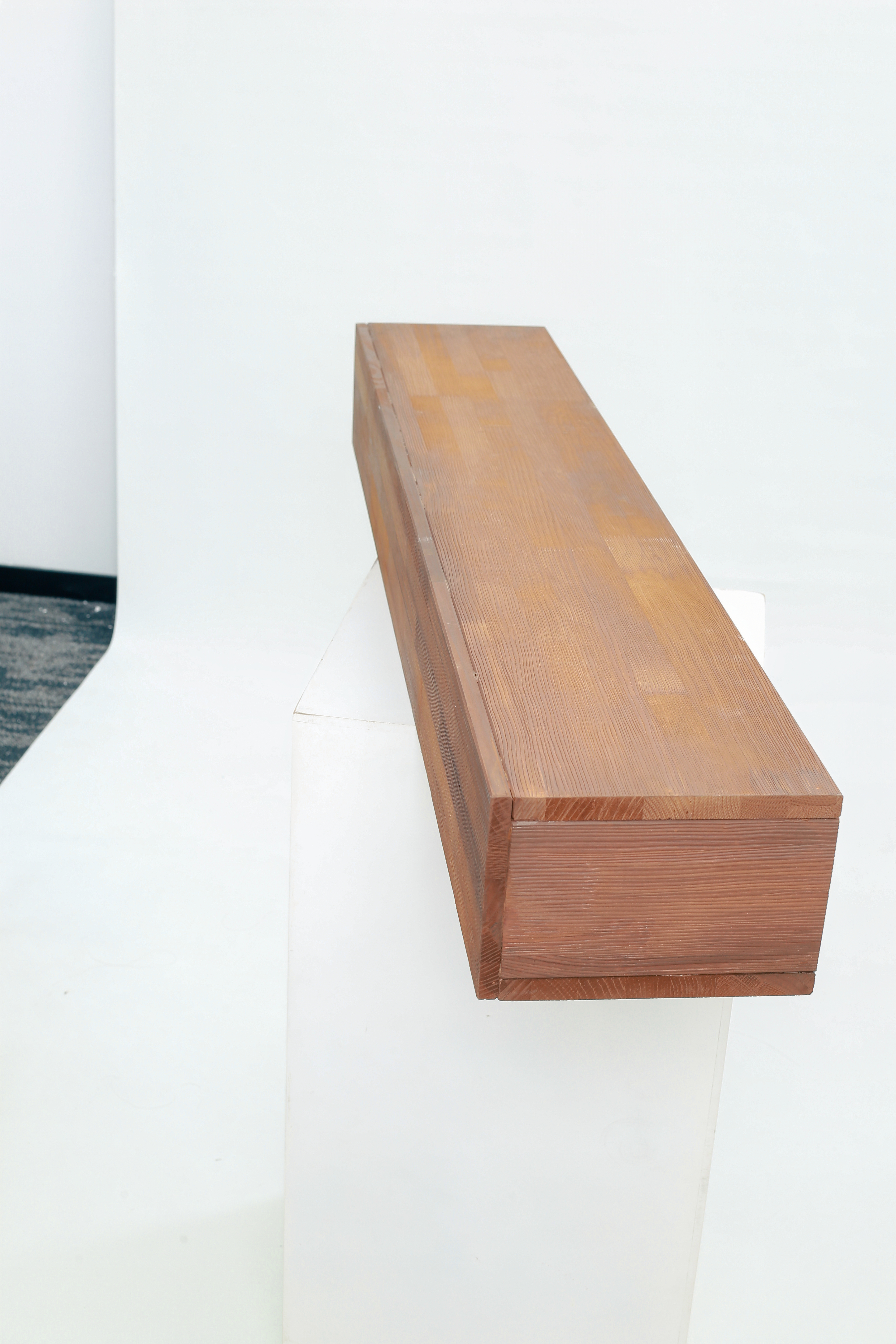 galleryImage